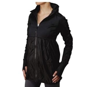 Lululemon super tracker jacket black